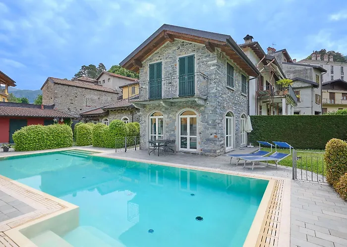 Uno Pool Side Tatil Evi *