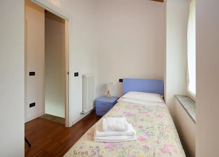 Uno Pool Side Dom wakacyjny Bellagio